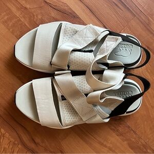 Sorel kinetic impact leather sandals 8.5